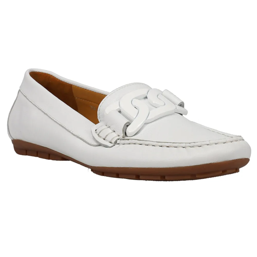 Aiker Moccasins