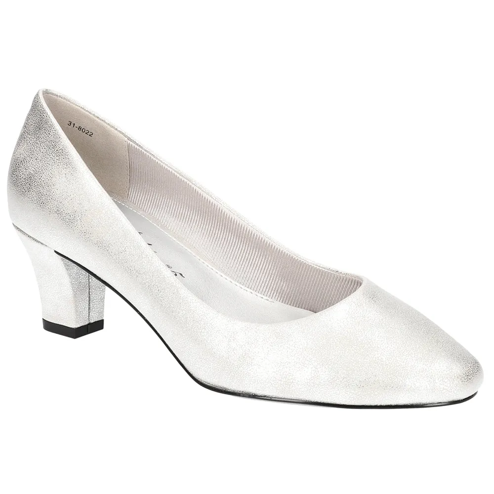 Ballari Metallic Round Toe Block Heel Pumps