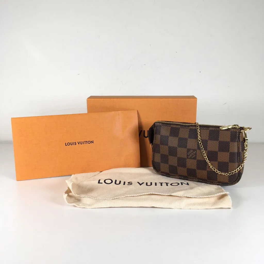 Louis Vuitton Mini Pochette Accessories