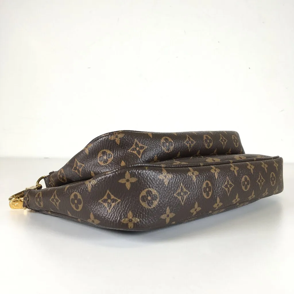 Louis Vuitton Multi Pochette Accessories