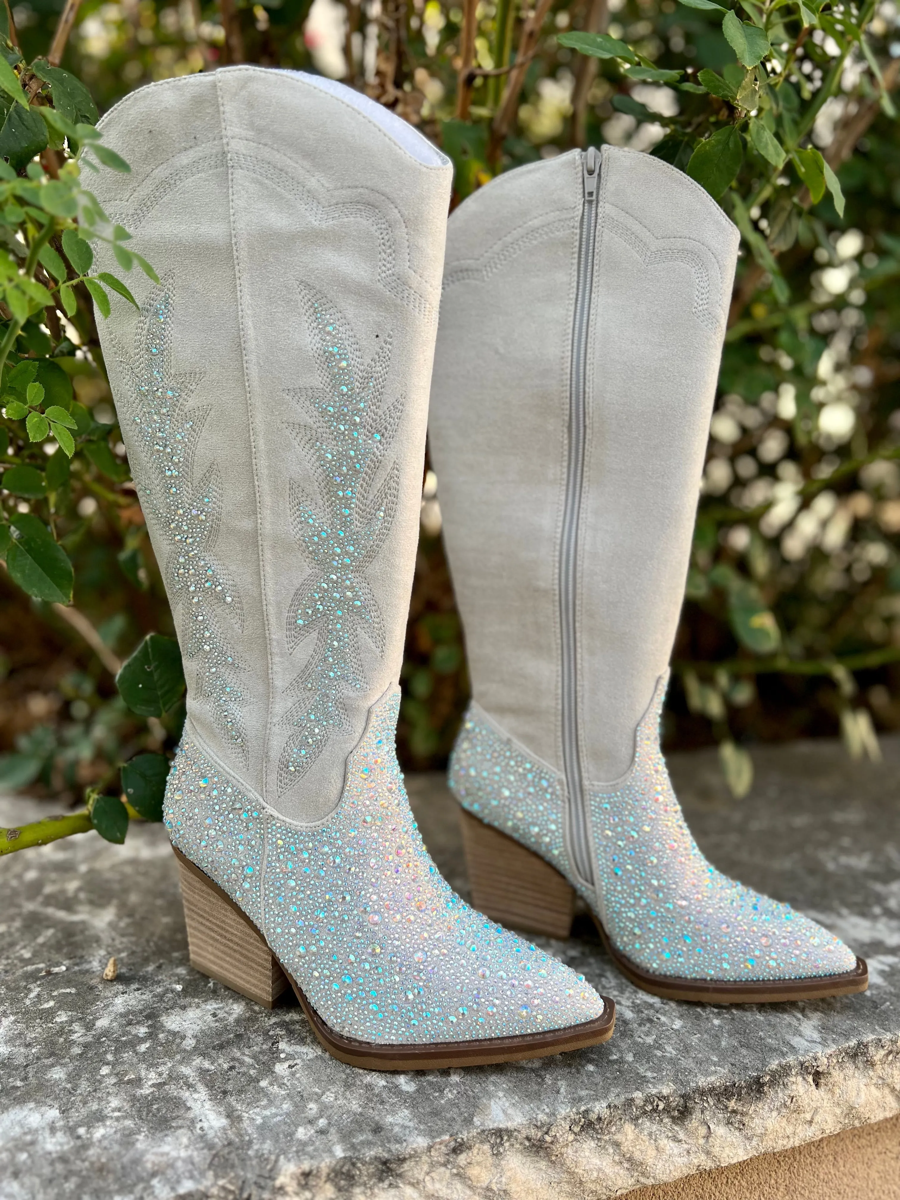 Very G Grey Rhinestone Western Style Boots*